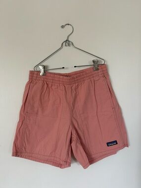 Patagonia Women’s Shorts Size Small Pink